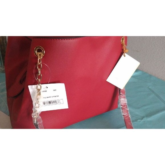 CLOSET CLEAR-OUT! Mathew + Julian Red Triple Entry Bag with Chain Strap - Picture 4 of 12
